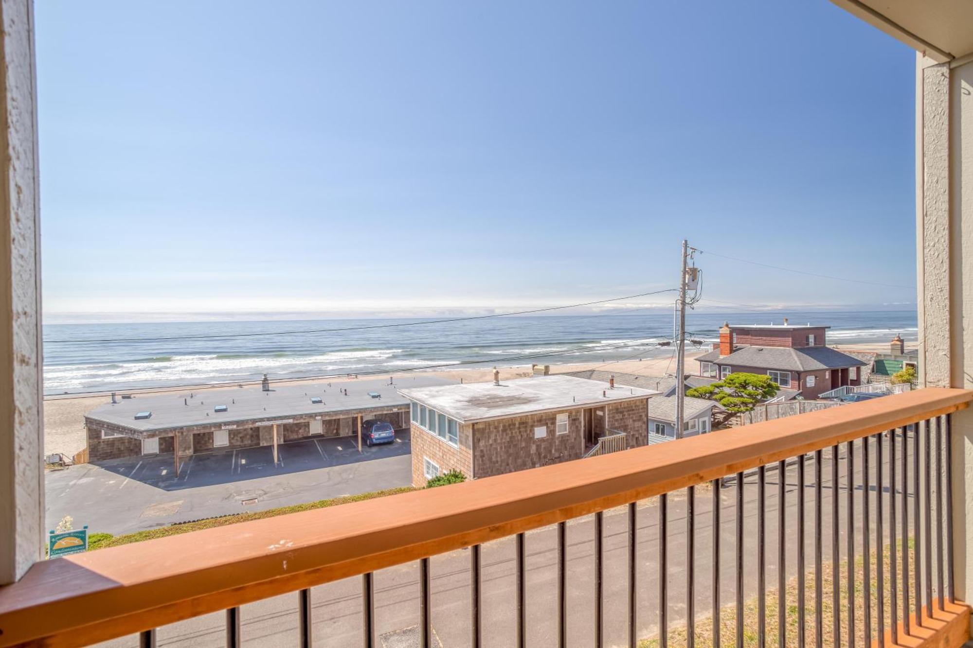 Seascape Suite Lincoln City Exterior foto